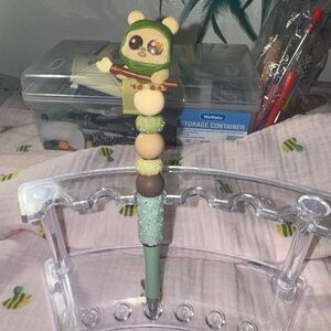 Star Wars Ewok Pen with Green and Brown Accents